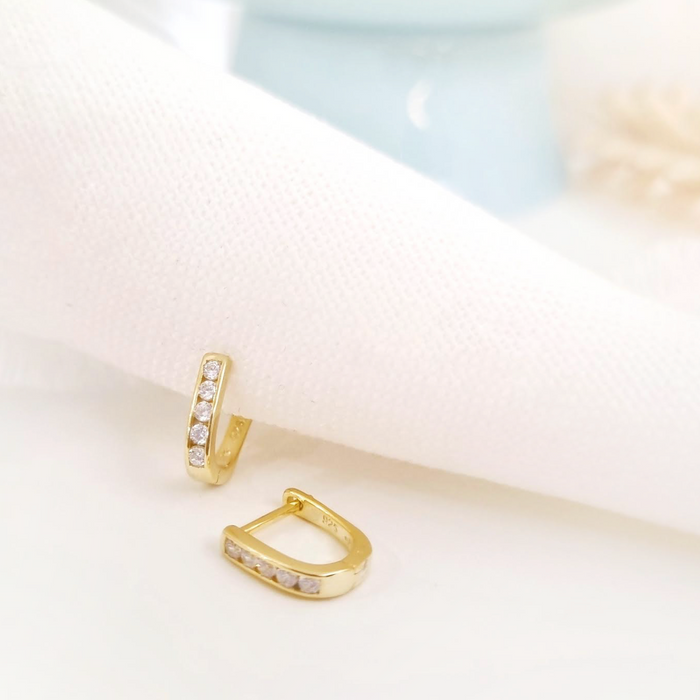 NEW IN! the timeless 4 huggies 925