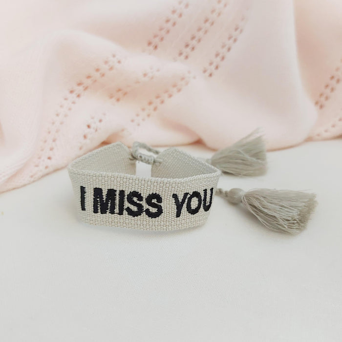 I MISS YOU beige/black word bracelet